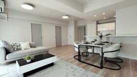 ロイヤルアーク藤崎南