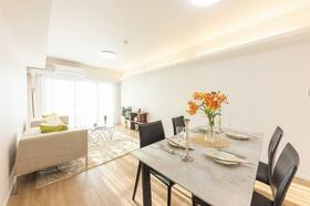 リーデンススクエア南大沢