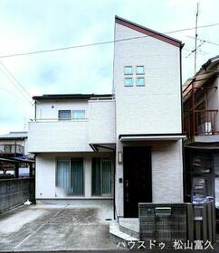 愛媛県松山市中村４丁目