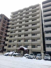 オリンピア大通西１８丁目マンション