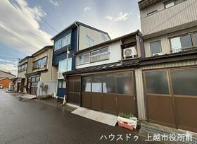 新潟県上越市中央４丁目