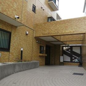 ライオンズマンション大倉山第八