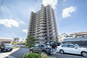 サーパス鶴見坦