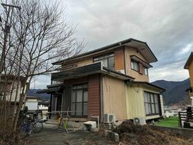 山梨県南都留郡富士河口湖町小立