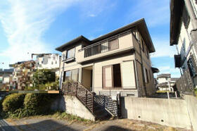 大阪府富田林市津々山台１丁目