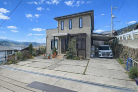 京都府綴喜郡宇治田原町大字岩山小字辻出