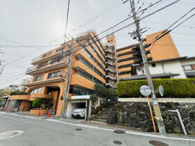 ライオンズマンション学園前第2