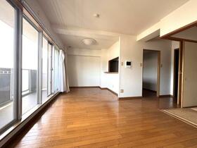 アーネスト晴美台