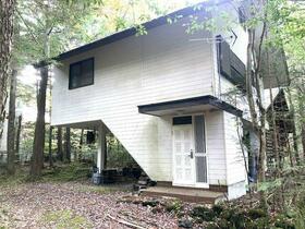 山梨県南都留郡鳴沢村鳴沢