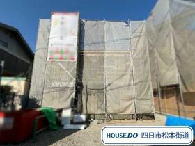 三重県四日市市馳出町１丁目