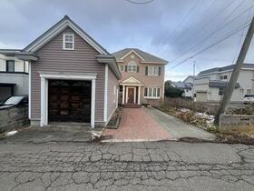 青森県青森市大字三内字沢部