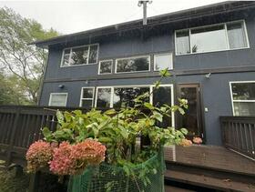 山梨県南都留郡山中湖村平野