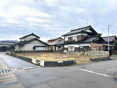 Land, Nakanoto Town, Ishikawa