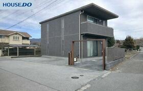 山梨県韮崎市若宮３丁目