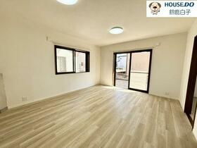 三重県鈴鹿市寺家１丁目