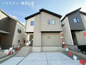 福岡県福岡市東区八田３丁目