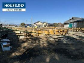 群馬県伊勢崎市田部井町３丁目