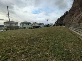 石川県白山市鶴来知守町