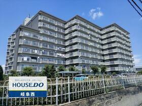 コーポシェイーネ