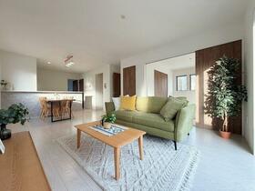 佐賀県小城市三日月町長神田