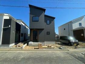 三重県鈴鹿市長太新町２丁目