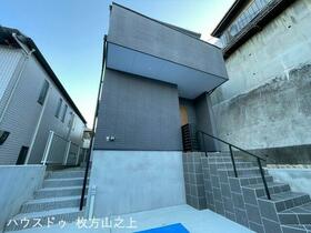 大阪府枚方市東香里新町