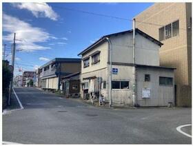 福岡県福岡市博多区西春町２丁目