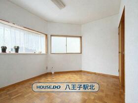 東京都八王子市中野上町３丁目