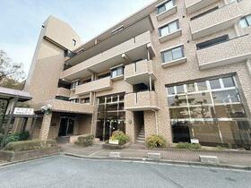 ヴェルナール学園前　Ａ棟