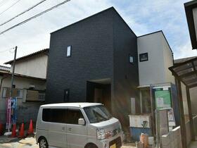 愛媛県松山市鴨川２丁目