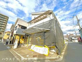 大阪府東大阪市御厨東１丁目