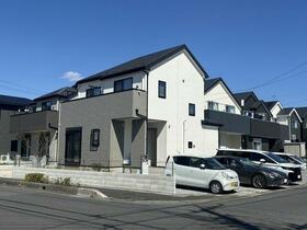 埼玉県草加市新栄２丁目