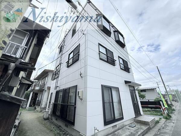 detached 山形県米沢市中央４丁目

地図を見る