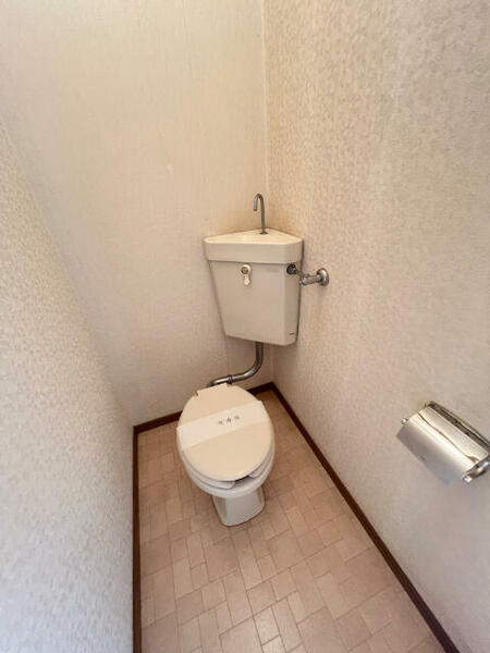 画像11:独立したトイレ