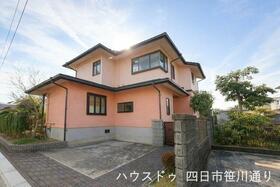 三重県四日市市釆女が丘２丁目