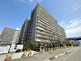 西岩田町３丁目八戸ノ里第３ガーデンハイツＢ棟八戸ノ里駅