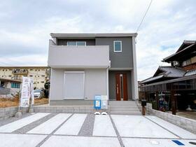 三重県四日市市坂部が丘１丁目