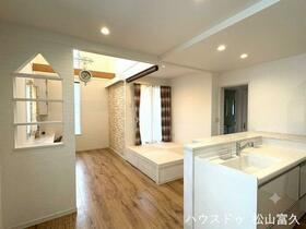 愛媛県松山市中村５丁目