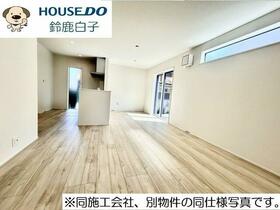 三重県鈴鹿市寺家６丁目