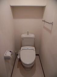 画像12:温水洗浄暖房便座付のトイレ！