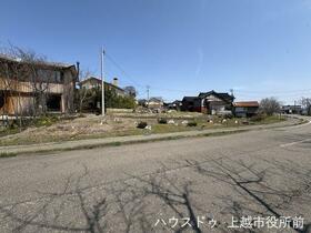 新潟県上越市国府１丁目
