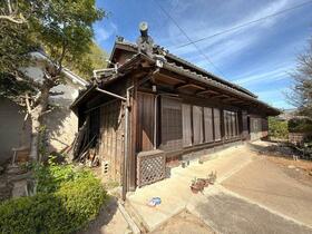 三重県津市殿村