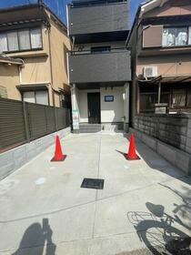 京都府京都市右京区西京極東衣手町