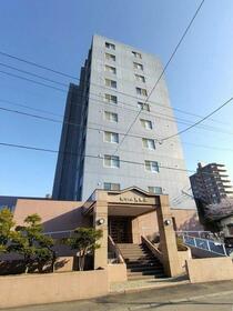 セザール月寒西