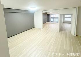 夢野ハイタウン３号棟（夢野団地）