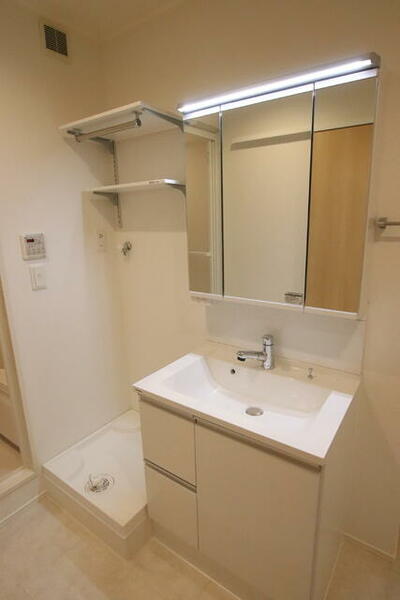 detached 東京都板橋区清水町

地図を見る