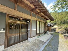 三重県津市美杉町八知