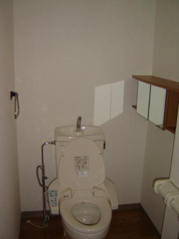 画像6:シャワー付トイレ