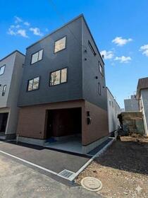 北海道札幌市東区本町一条１丁目