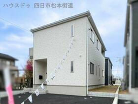 三重県鈴鹿市岸岡町